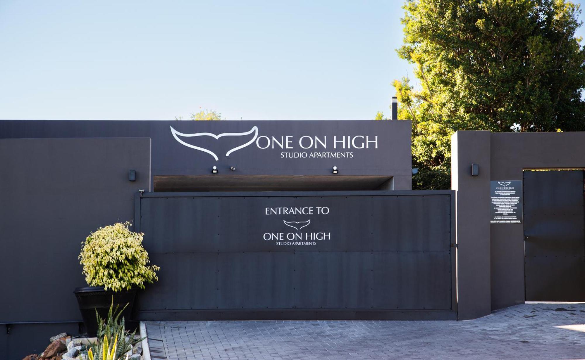 One On High Apartment Plettenberg Bay Exterior photo